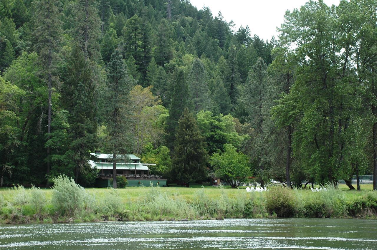 Morrisons Rogue River Lodge Merlin 外观 照片