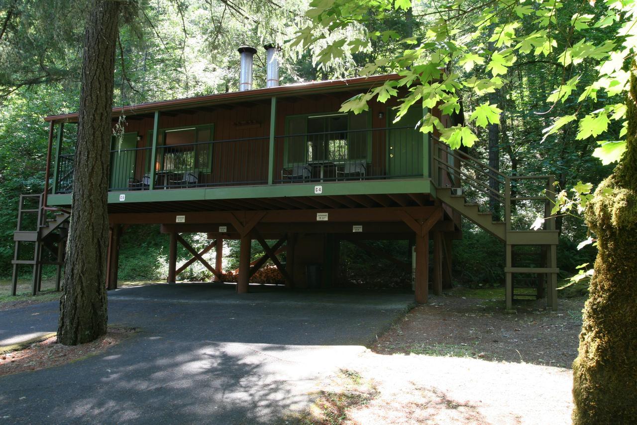 Morrisons Rogue River Lodge Merlin 外观 照片