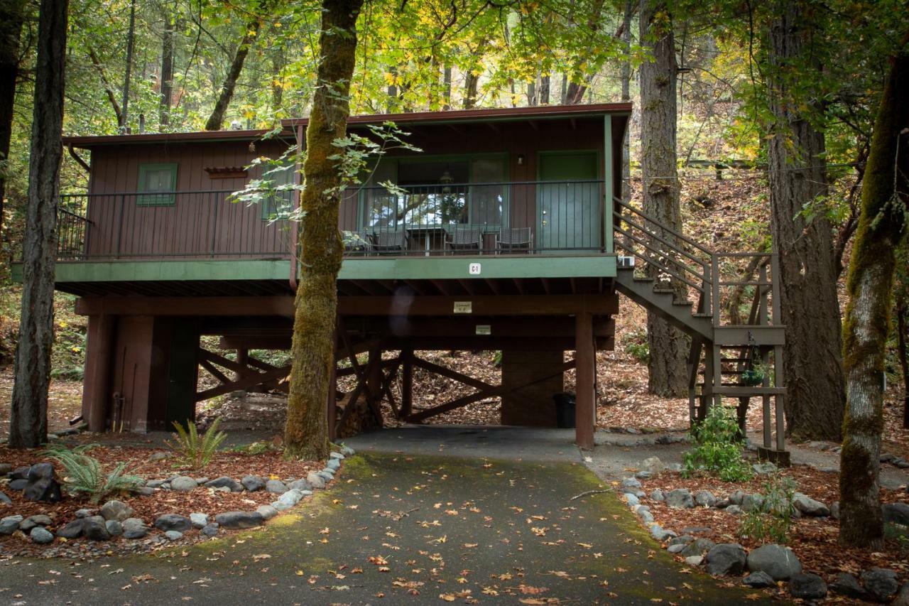 Morrisons Rogue River Lodge Merlin 外观 照片