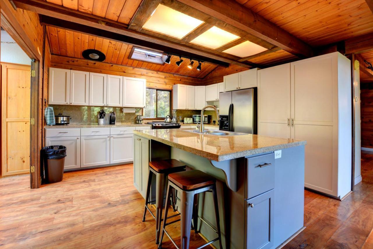 Morrisons Rogue River Lodge Merlin 外观 照片