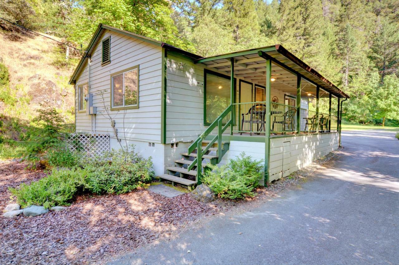 Morrisons Rogue River Lodge Merlin 外观 照片
